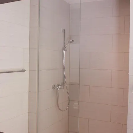 Silentio * لبسيا